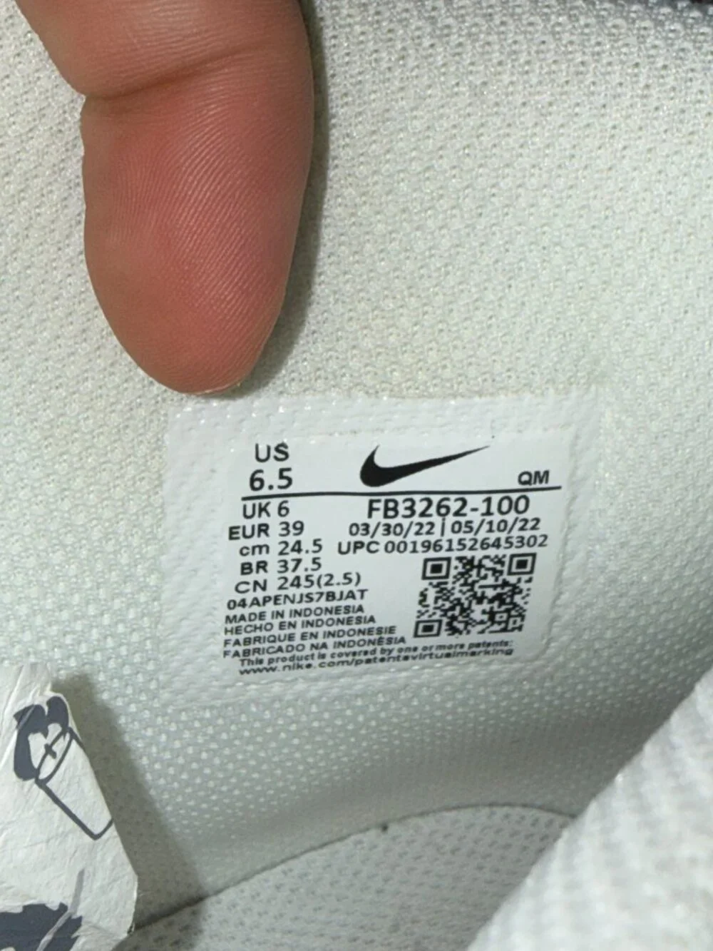 NIke Blazer Mid Summit White Sail